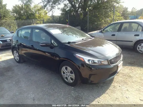 KNAFK5A81H5690195 2017 KIA FORTE - Image 1