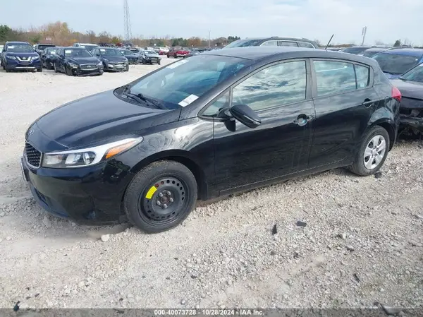 KNAFK5A81H5690195 2017 KIA FORTE - Image 2