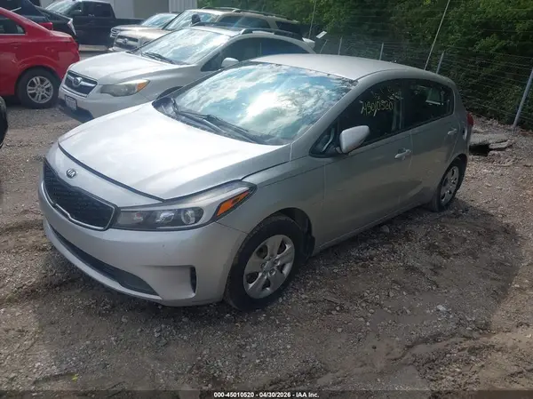 KNAFK5A81H5698491 2017 KIA FORTE - Image 2