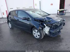 KNAFK5A81H5700241 2017 KIA FORTE