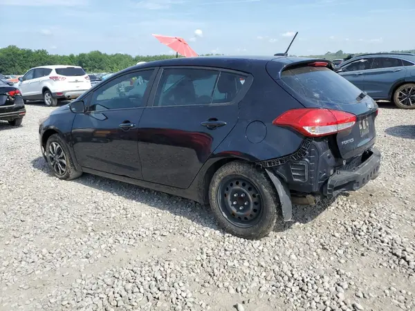 KNAFK5A81H5705097 2017 KIA FORTE - Image 2