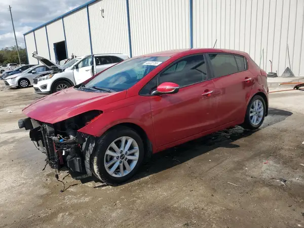KNAFK5A81H5707366 2017 KIA FORTE - Image 1