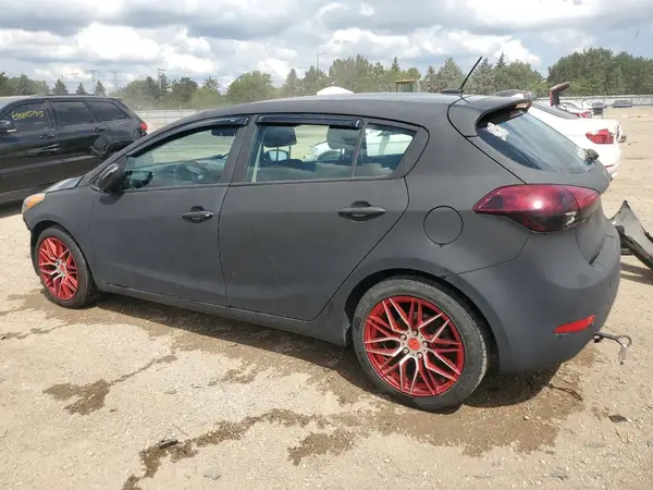 KNAFK5A82G5593215 2016 KIA FORTE - Image 2