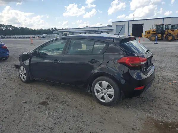 KNAFK5A82G5606772 2016 KIA FORTE - Image 1