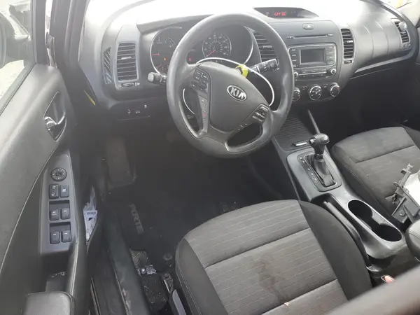 KNAFK5A82G5606772 2016 KIA FORTE - Image 8
