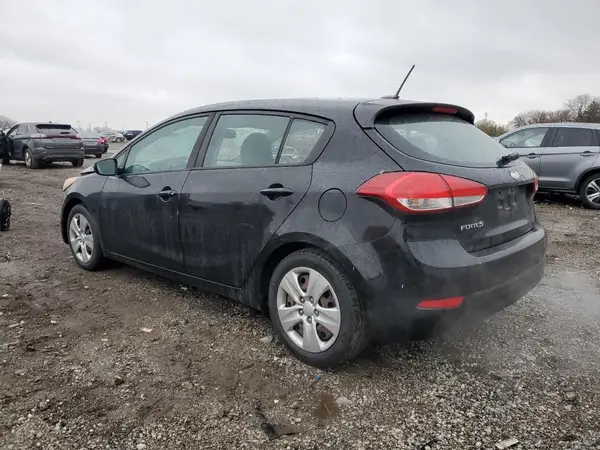 KNAFK5A82G5653686 2016 KIA FORTE - Image 2
