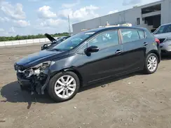 KNAFK5A82H5670246 2017 KIA FORTE