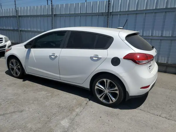 KNAFK5A82H5690951 2017 KIA FORTE - Image 2