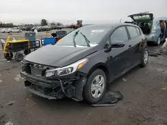 KNAFK5A82H5711555 2017 KIA FORTE