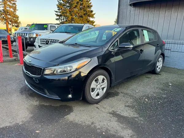 KNAFK5A82J5773401 2018 KIA FORTE - Image 2