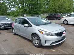 KNAFK5A82J5773415 2018 KIA FORTE