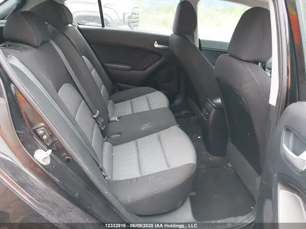 KNAFK5A83G5450449 2016 KIA FORTE - Image 8