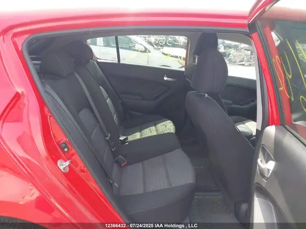 KNAFK5A83G5451116 2016 KIA FORTE - Image 8