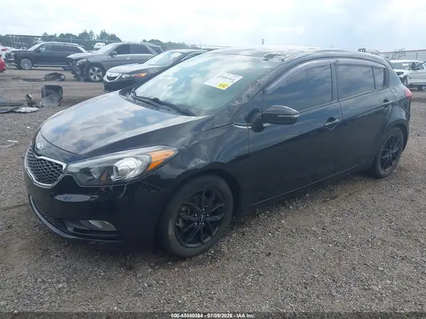 KNAFK5A83G5548560 2016 KIA FORTE - Image 2