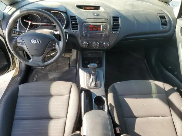 KNAFK5A83G5582885 2016 KIA FORTE - Image 8