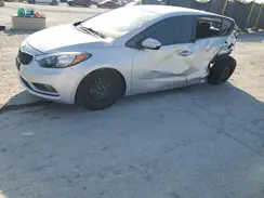 KNAFK5A83G5585172 2016 KIA FORTE