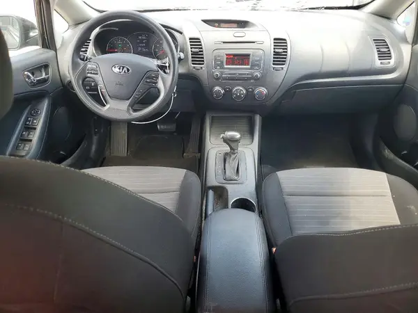 KNAFK5A83G5585253 2016 KIA FORTE - Image 8