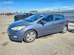 KNAFK5A83G5606098 2016 KIA FORTE