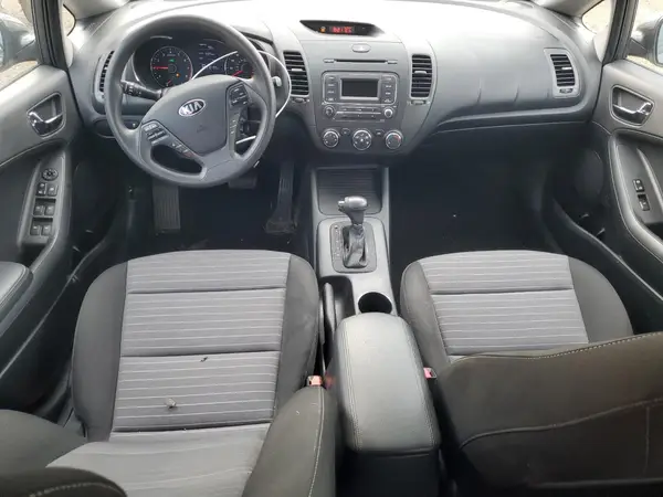 KNAFK5A83G5621815 2016 KIA FORTE - Image 8