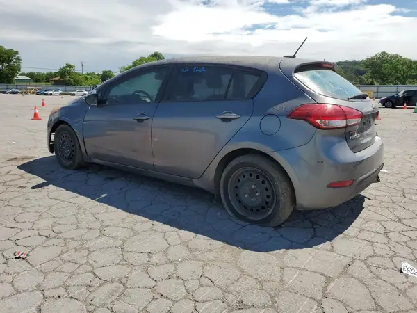 KNAFK5A83G5630076 2016 KIA FORTE - Image 2