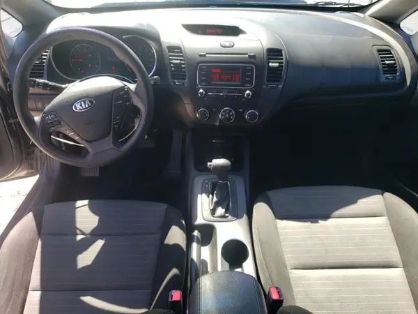 KNAFK5A83G5639005 2016 KIA FORTE - Image 8