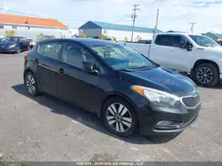 KNAFK5A83G5647816 2016 KIA FORTE