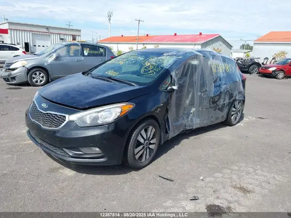 KNAFK5A83G5647816 2016 KIA FORTE - Image 2