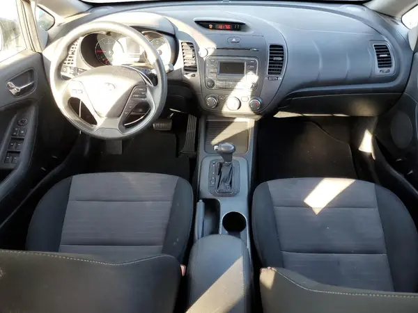 KNAFK5A83G5648450 2016 KIA FORTE - Image 8