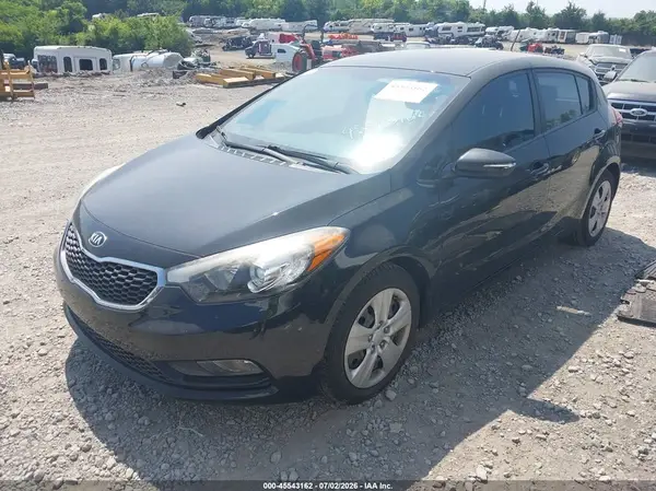 KNAFK5A83G5654118 2016 KIA FORTE - Image 2