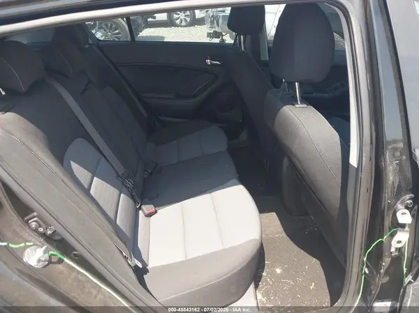 KNAFK5A83G5654118 2016 KIA FORTE - Image 8