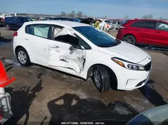 KNAFK5A83H5667498 2017 KIA FORTE