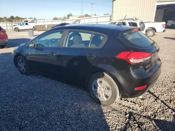 KNAFK5A83H5719261 2017 KIA FORTE - Image 2