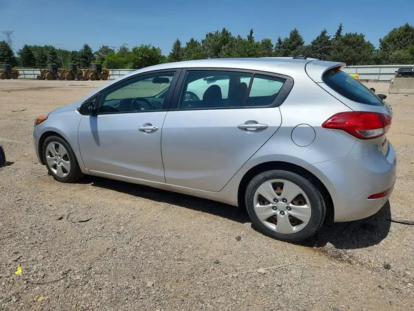 KNAFK5A84G5524414 2016 KIA FORTE - Image 2