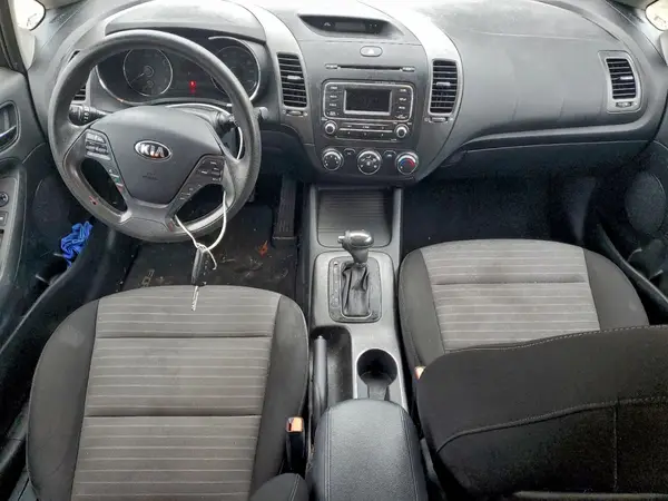 KNAFK5A84G5547045 2016 KIA FORTE - Image 8