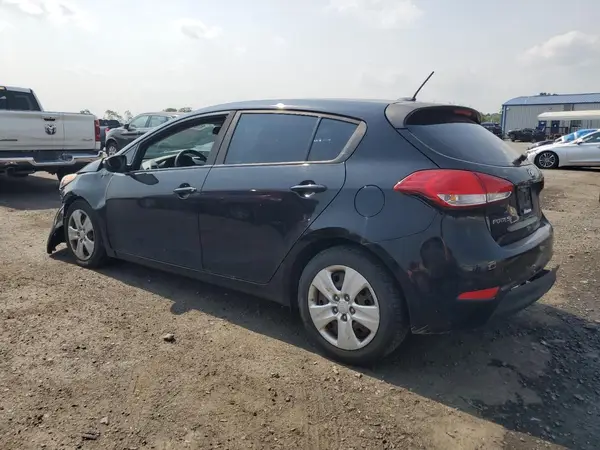 KNAFK5A84G5576576 2016 KIA FORTE - Image 2