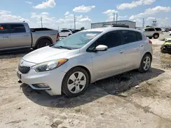 KNAFK5A84G5586928 2016 KIA FORTE