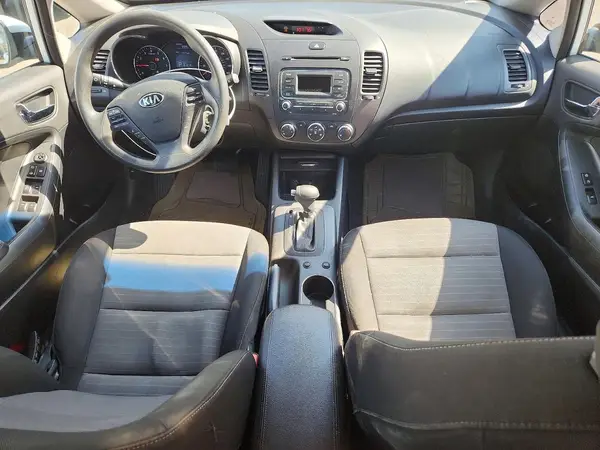 KNAFK5A84G5589540 2016 KIA FORTE - Image 8