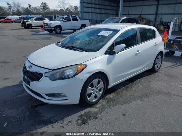 KNAFK5A84G5618745 2016 KIA FORTE - Image 2