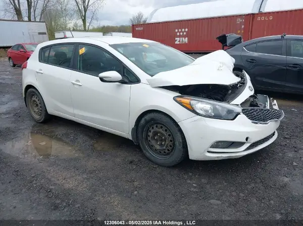 KNAFK5A84G5623878 2016 KIA FORTE - Image 1