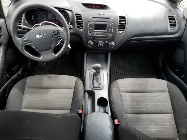 KNAFK5A84G5634959 2016 KIA FORTE - Image 8