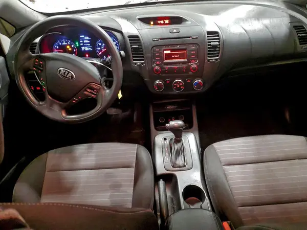 KNAFK5A84G5639367 2016 KIA FORTE - Image 8