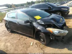 KNAFK5A84G5647260 2016 KIA FORTE
