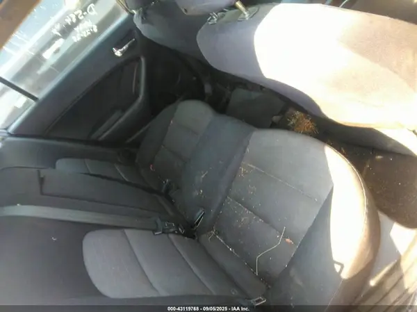 KNAFK5A84G5647260 2016 KIA FORTE - Image 8