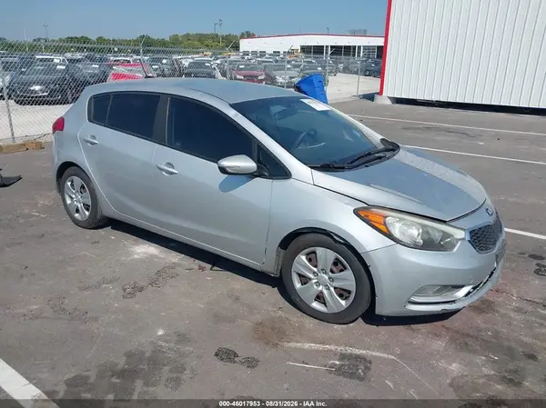 KNAFK5A84G5647436 2016 KIA FORTE - Image 1
