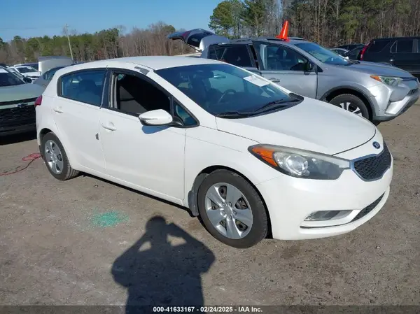 KNAFK5A84G5648487 2016 KIA FORTE - Image 1