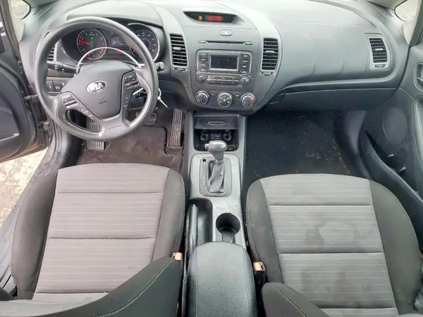 KNAFK5A84G5659053 2016 KIA FORTE - Image 8