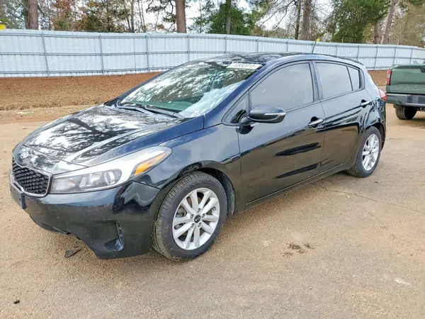 KNAFK5A84H5674203 2017 KIA FORTE - Image 1