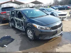 KNAFK5A84H5677845 2017 KIA FORTE