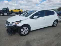 KNAFK5A84H5681569 2017 KIA FORTE
