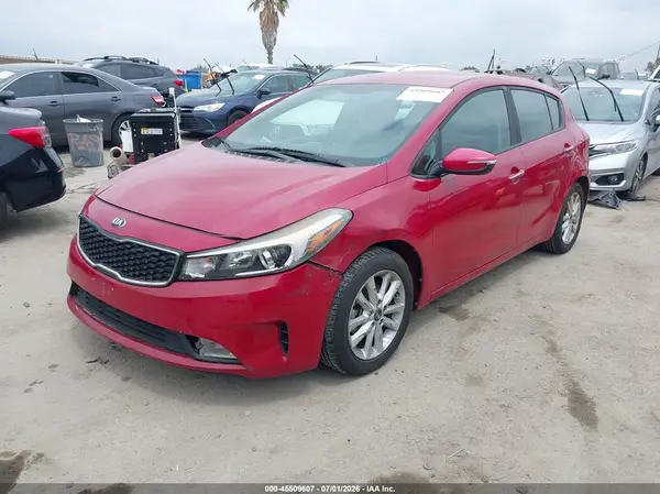 KNAFK5A84H5687856 2017 KIA FORTE - Image 2